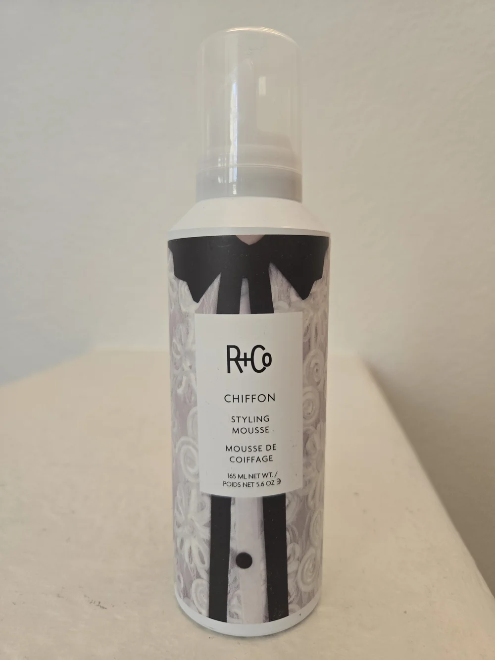 R+Co Chiffon Styling Mousse